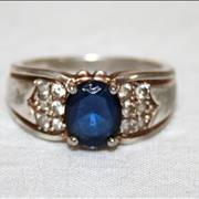 Sapphire egagement ring picture